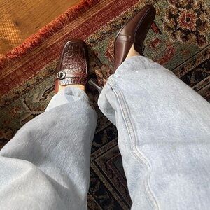 vintage etienne aigner heeled mules